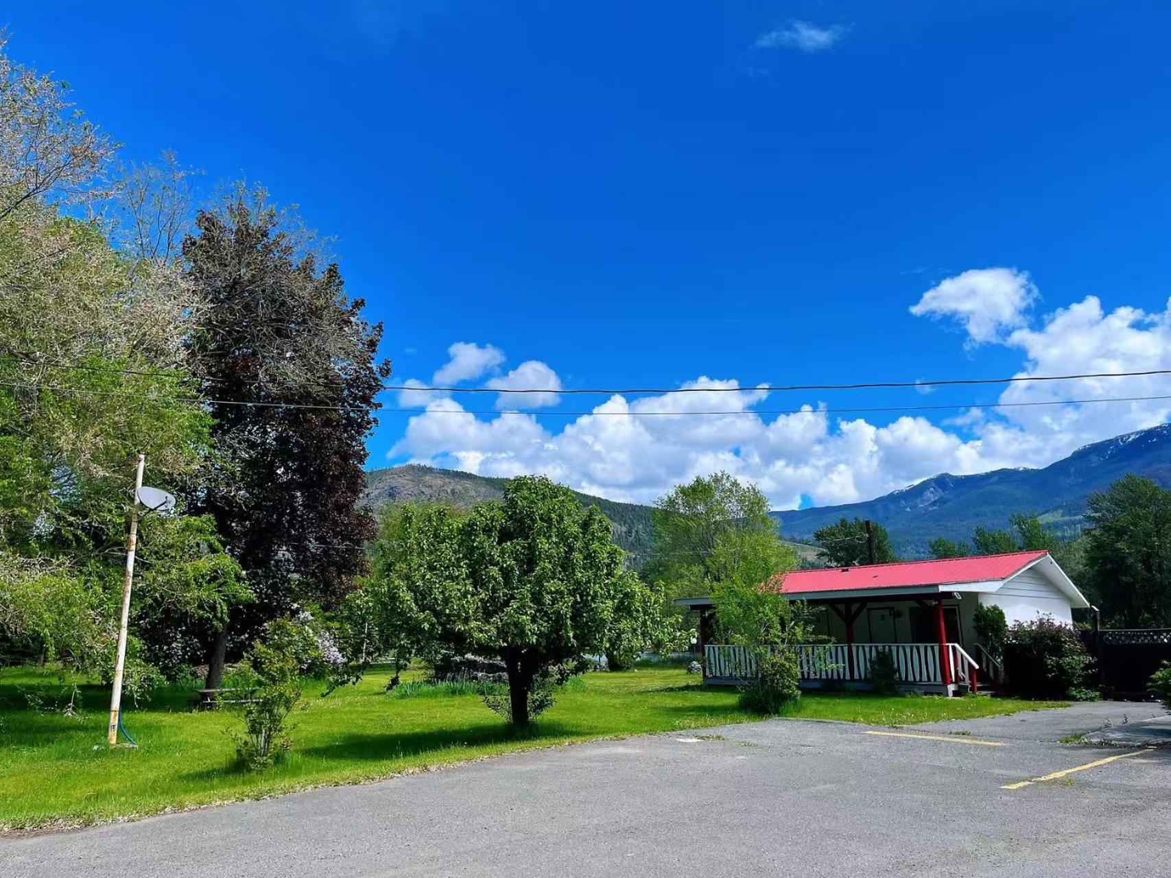 Rivermount Motel Little Fort Exterior foto