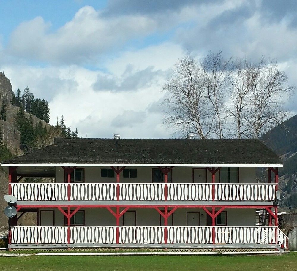 Rivermount Motel Little Fort Exterior foto